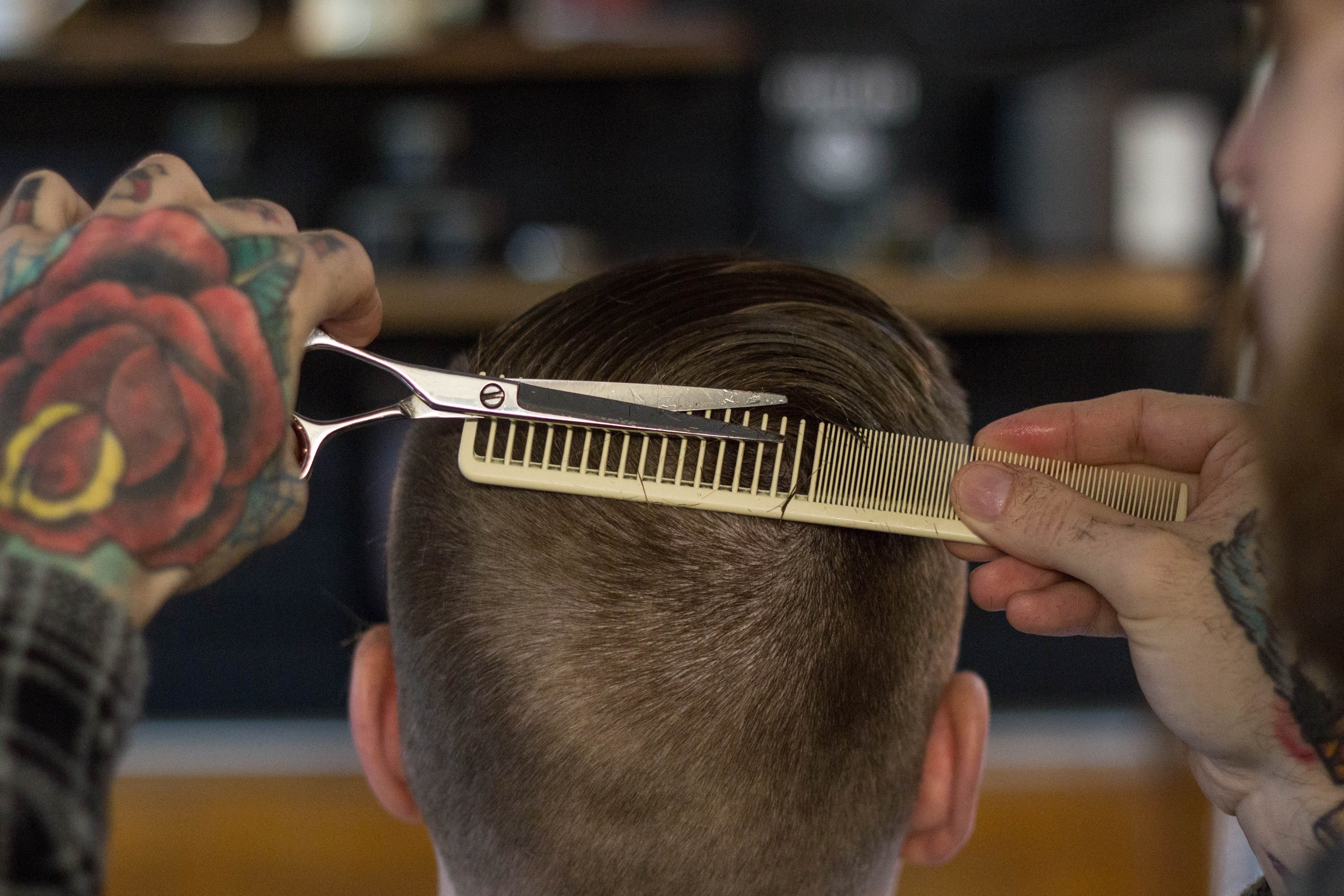 5 Tips to Consider When Buying Hair Shears