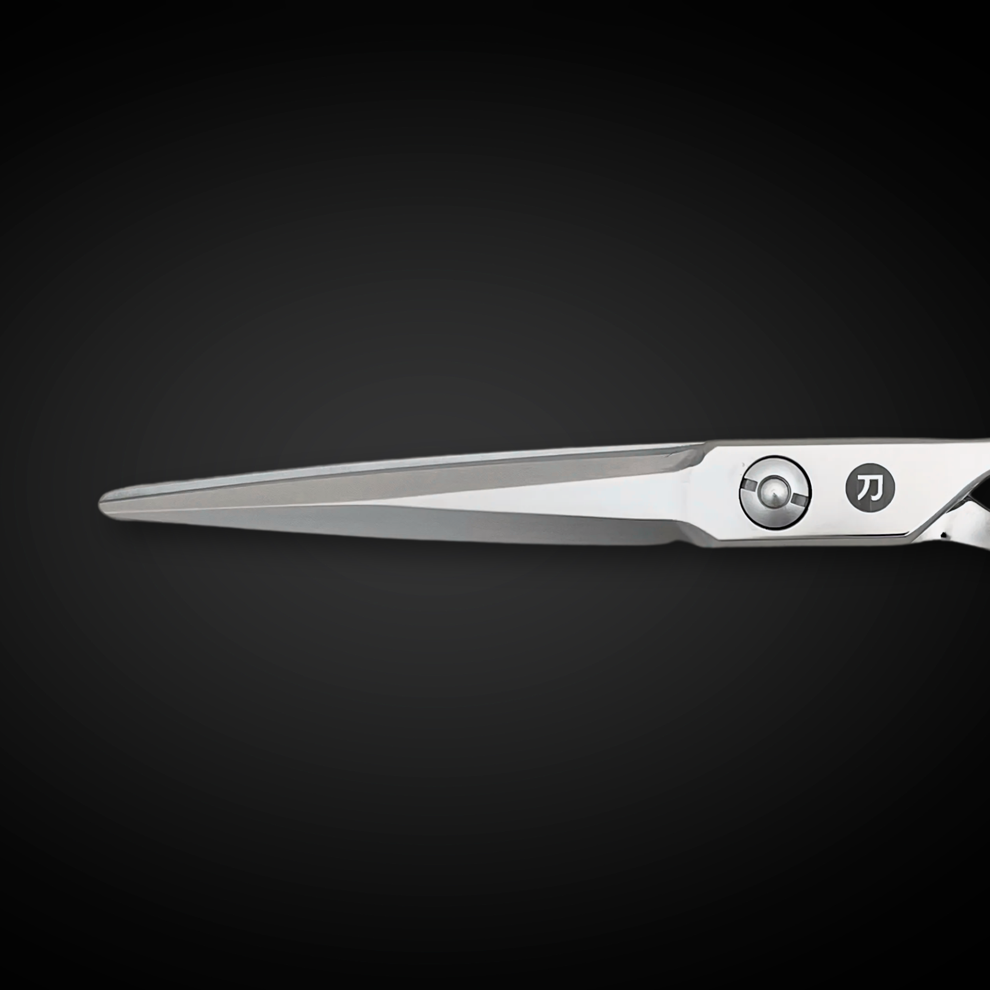 Saki Elite Powder Steel 6.25" Cutting Shears - CH625R