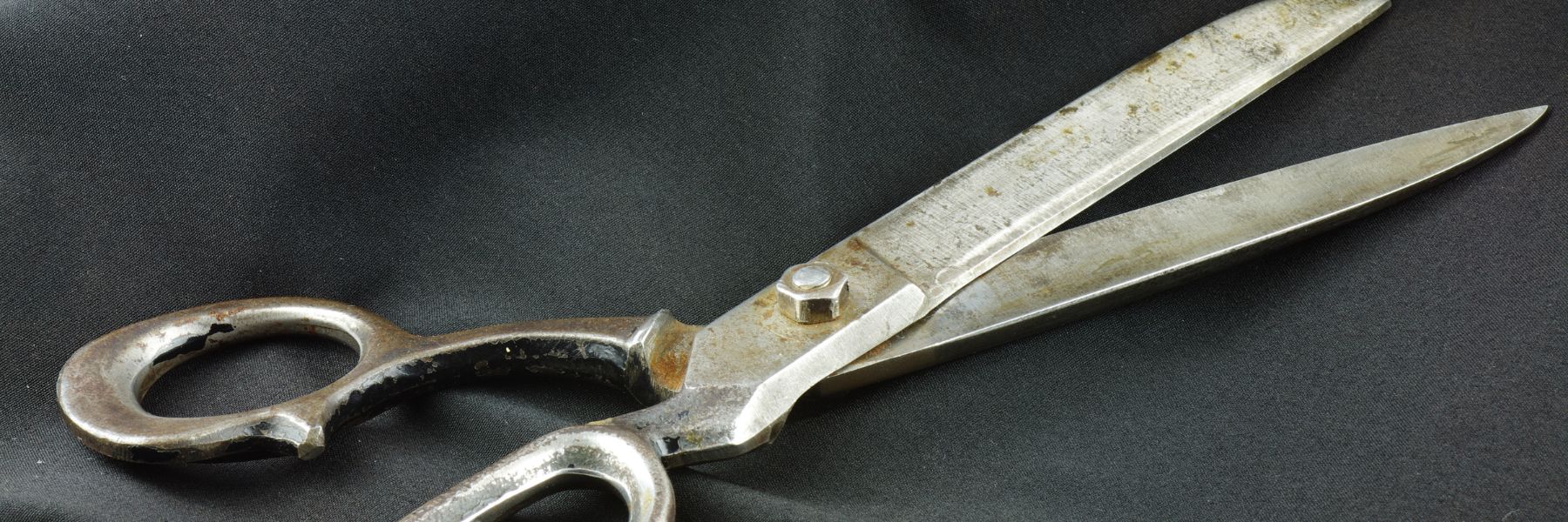 Choosing the Right Shear for Every Cutting Task