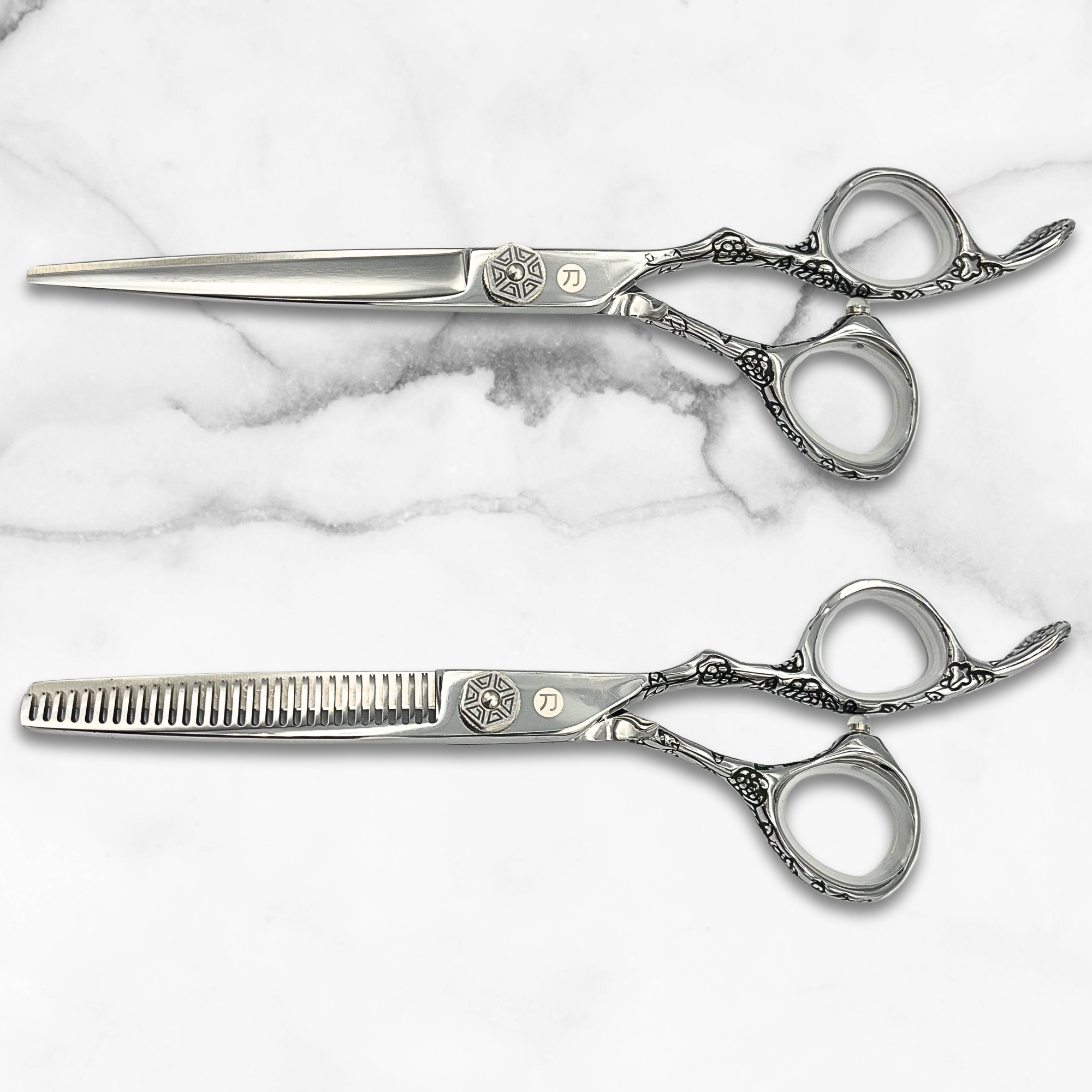 Saki Shears Kohana Engraved Steel Hair Shears Set (Hair Cutting and Thinning Shears) - Open Box