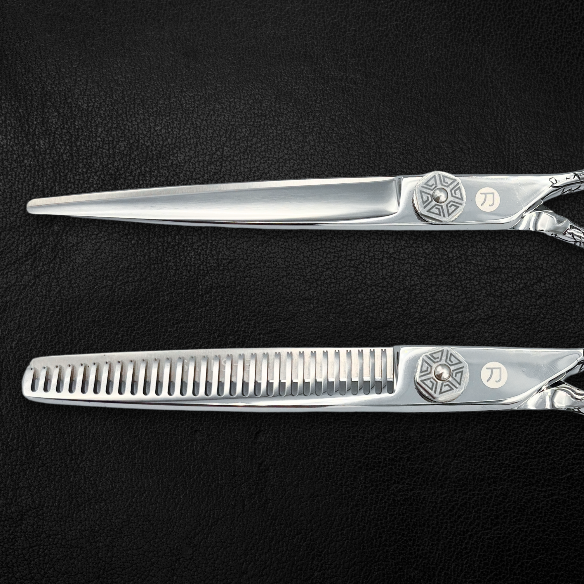 Saki Shears Kohana Engraved Steel Hair Shears Set (Hair Cutting and Thinning Shears)